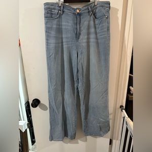 Lauren Conrad Super High Rise Flare Women's Blue Jeans Size 16 - NWOT